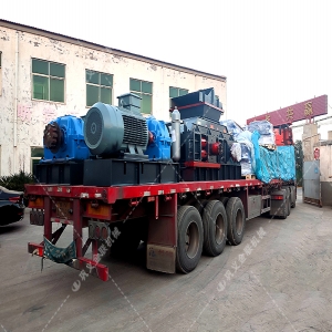 2PGY1200x800鵝卵石液壓對輥製砂機發（fā）往重慶