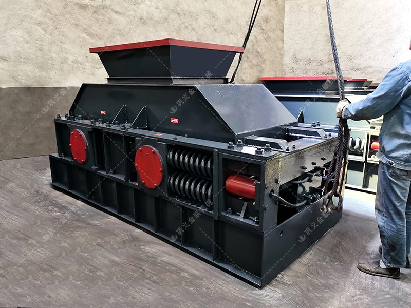 2PG1000x700中型對輥破碎機發貨圖片 2PG1000x700中型對輥破(pò)碎機發貨圖(tú)片