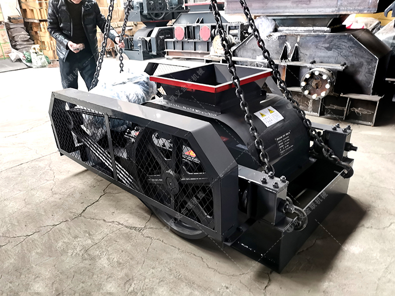 2PG400X250小型對輥破碎機發貨圖片_發往福(fú)建泉州_破碎石英砂 2PG400X250小型(xíng)對輥破碎機(jī)發貨圖片_發往福建(jiàn)泉州_破碎石英砂