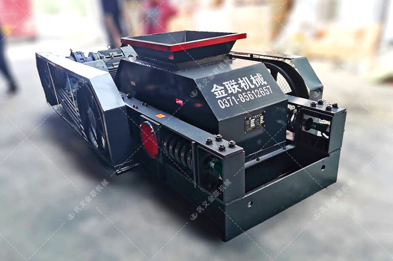 輥式破碎機_對輥式（shì）破碎（suì）機|雙齒輥式破碎機設（shè）備|四輥式破（pò）碎機價格